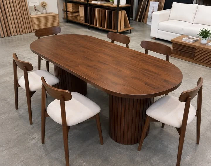 Oval dining set made by Tera Trade